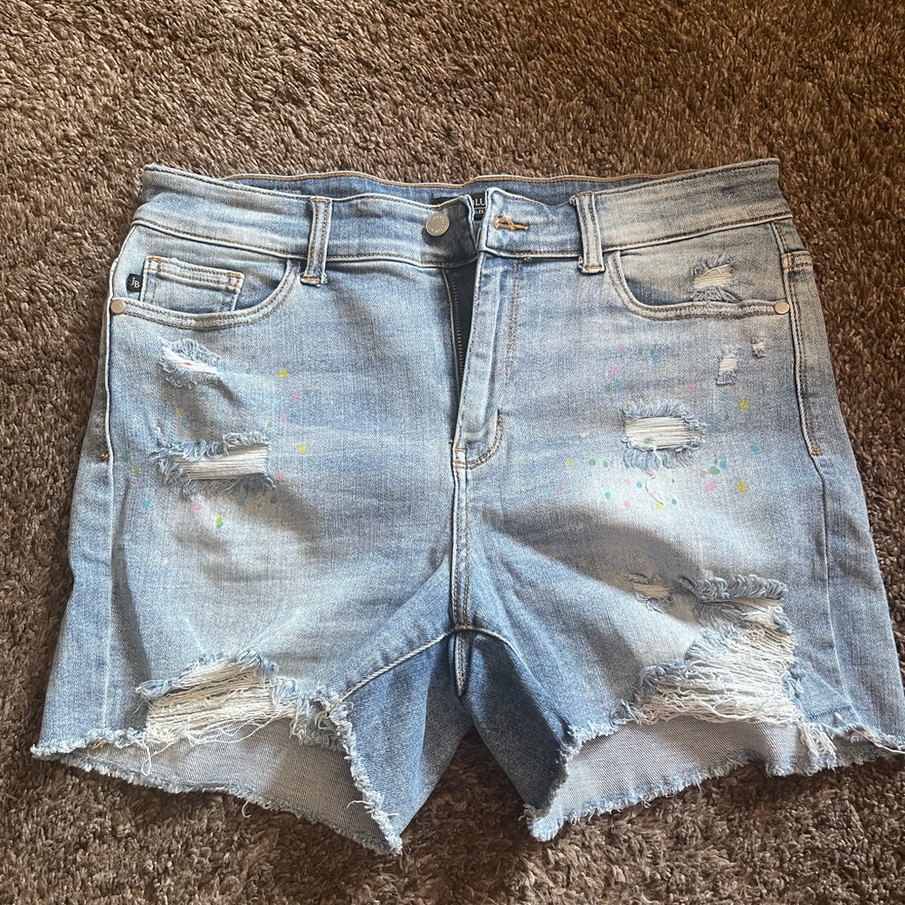 Judy Blue Paint Splatter Shorts